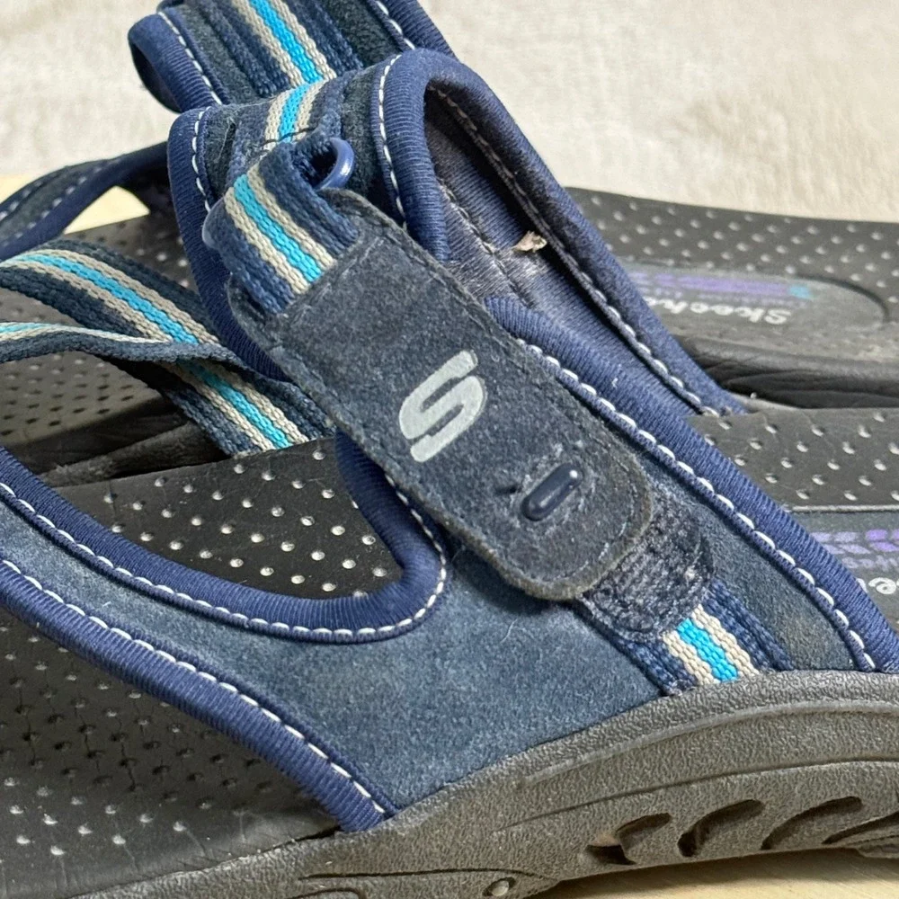 Skechers Outdoor Lifestyle Womens Navy Blue Strappy Thong Sandals Size 10